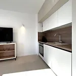 Sandi Hvar Апартаменти *