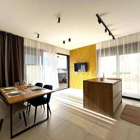 Sandi Hvar Διαμέρισμα Χβαρ