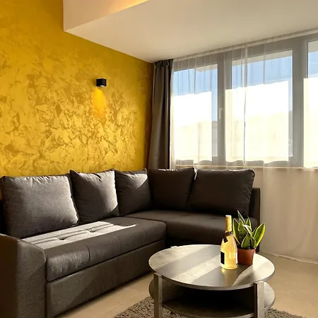 Sandi Hvar Apartamento