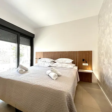 Sandi Hvar * Hvar Town