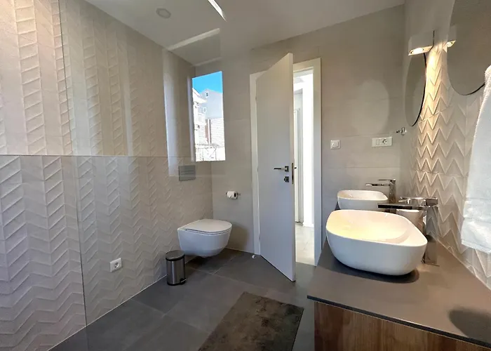 Sandi Hvar * Hvar Town