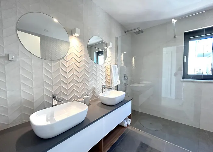 Sandi Hvar Lägenhet