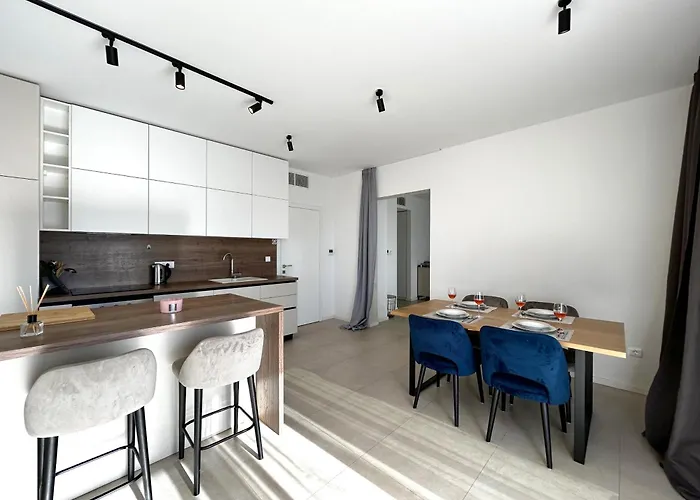 Sandi Hvar Lägenhet *